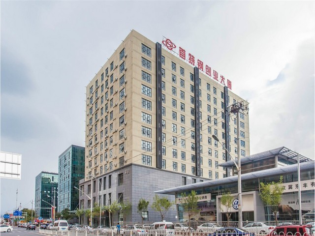 高新区高清广告车